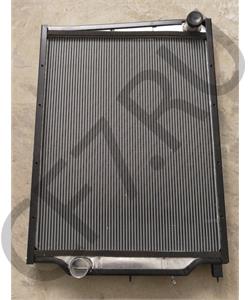 DZ9114530343 ADE Радиатор (650х820 по сотам) 680х960 общ патр. верх Ф57 низ. Ф60 дв. Cummins в городе Королёв